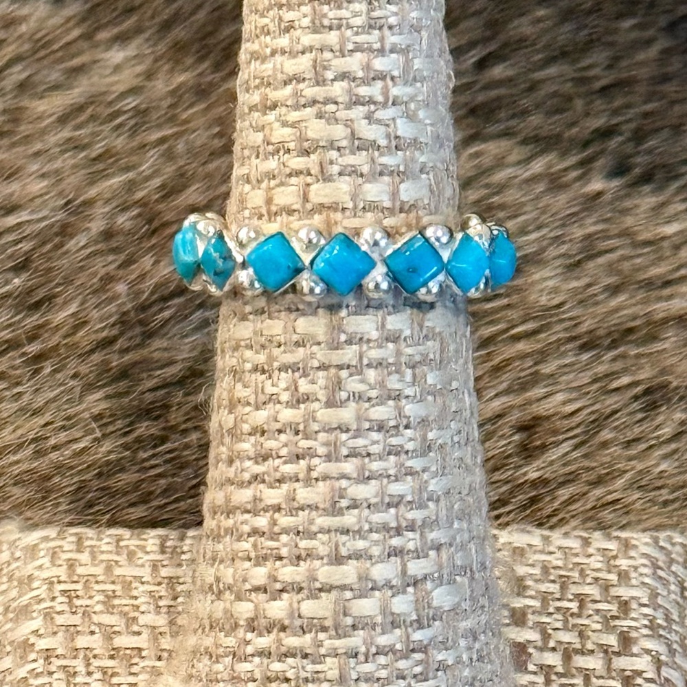 Kingman turquoise eternity band